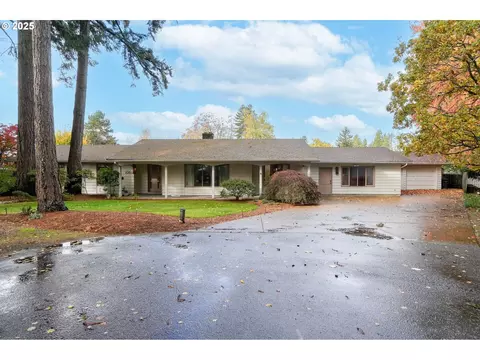 1056 Northshire Ct NE, Keizer, OR 97303