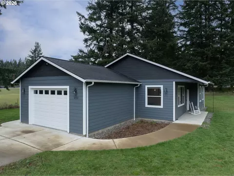 Exterior - 252 Estabrook Rd, Carson, WA 98610 photo 3 of 6