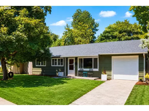 11555 SW 11th St, Beaverton, OR 97005