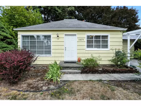 13275 SW Hazel St, Beaverton, OR 97005