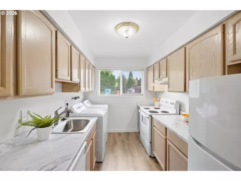 Other - 1304 NE Hogan Dr, Gresham, OR 97030 photo 1 of 4