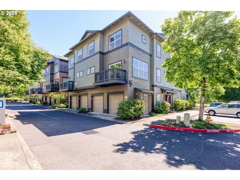 1140 SW 170th Ave #203, Beaverton, OR 97003