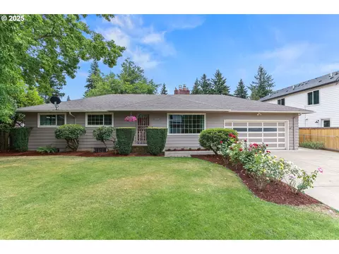 11808 SE Alder St, Portland, OR 97216