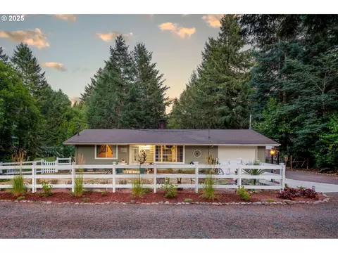89407 Knight Rd, Elmira, OR 97437