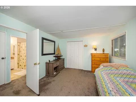 1475 Green Acres Rd #159, Eugene, OR 97408 photo 9