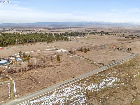 pinerich rd, Baker City, OR 97814