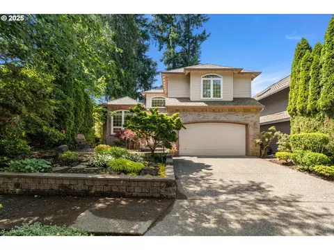 2360 Michael Dr, West Linn, OR 97068