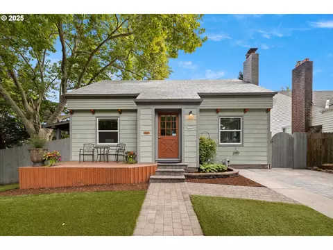 7737 N Central St, Portland, OR 97203