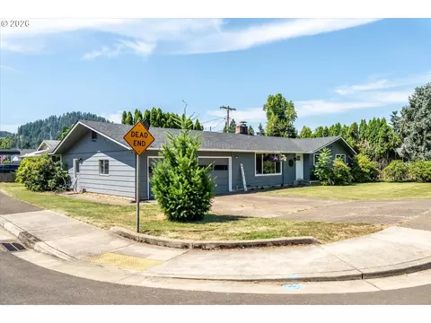 6731 Thurston Rd, Springfield, OR 97478 photo 9