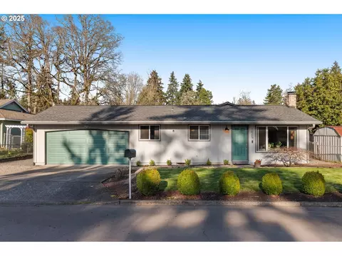 1465 Cornell Ave, Gladstone, OR 97027