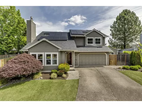 16541 NW Meadow Grass Ct, Beaverton, OR 97006
