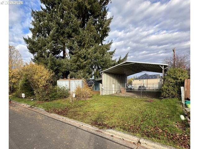SW Roy Rogers Rd, Sherwood, OR 97140
