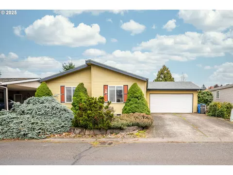 16500 SE 1st St #22, Vancouver, WA 98684