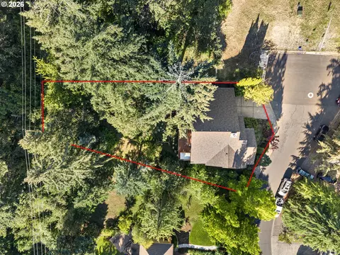 View/Area - 2533 Moon Mountain Dr, Eugene, OR 97403 photo 2 of 2
