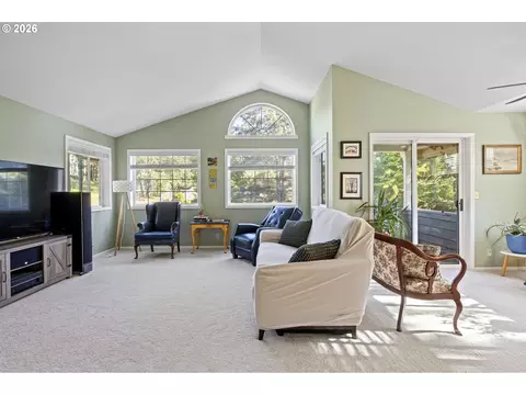 Living - 2533 Moon Mountain Dr, Eugene, OR 97403 photo 2 of 2