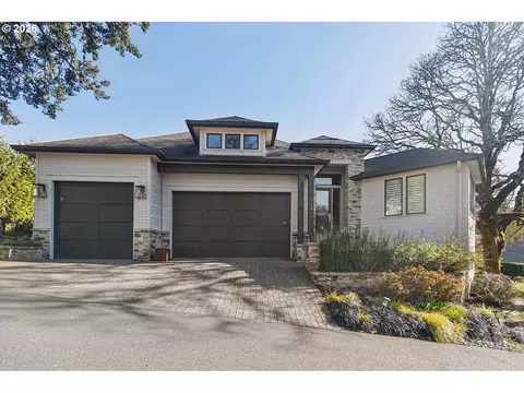 13912 Goodall Rd, Lake Oswego, OR 97034