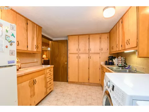 Other - 444 N 3rd St, Athena, OR 97813 photo 9 of 16