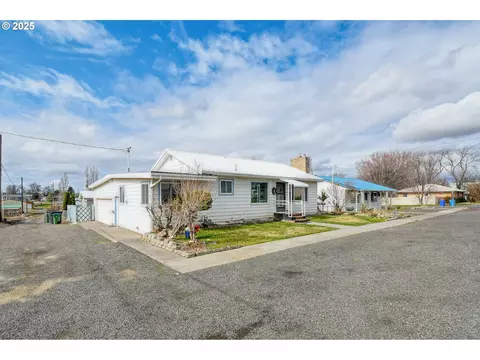 Other - 444 N 3rd St, Athena, OR 97813 photo 2 of 16