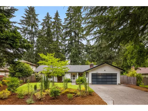 19025 Indian Springs Cir, Lake Oswego, OR 97035