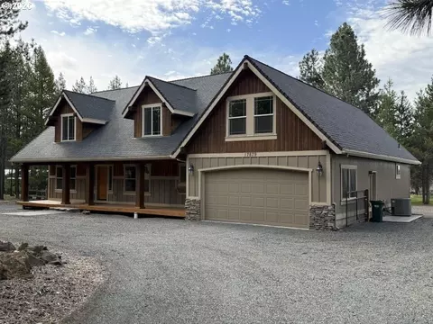 17879 Kodiak Ln, Bend, OR 97707