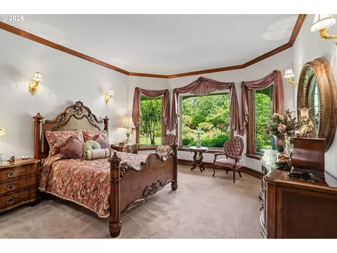Bedroom - 630 Eureka Ave, Silverton, OR 97381 photo 1 of 4