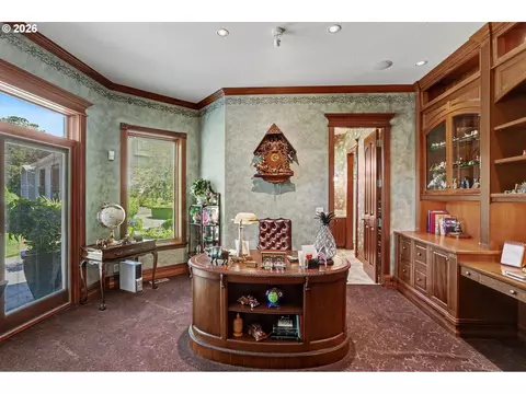 Other - 630 Eureka Ave, Silverton, OR 97381 photo 3 of 10