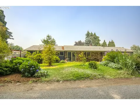 7491 SE La Paz St, Milwaukie, OR 97267