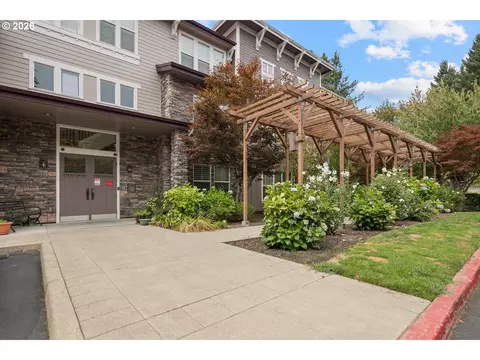 1258 NW Shattuck Way #308, Gresham, OR 97030