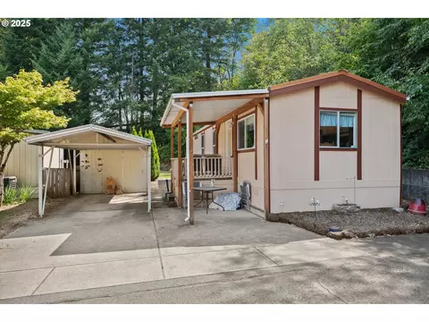 17655 Bluff Rd #42, Sandy, OR 97055