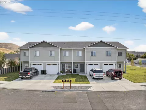 585 Baker St, Baker City, OR 97814
