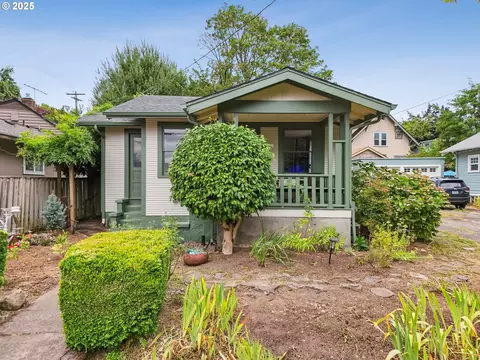 3775 SE 9th Ave, Portland, OR 97202