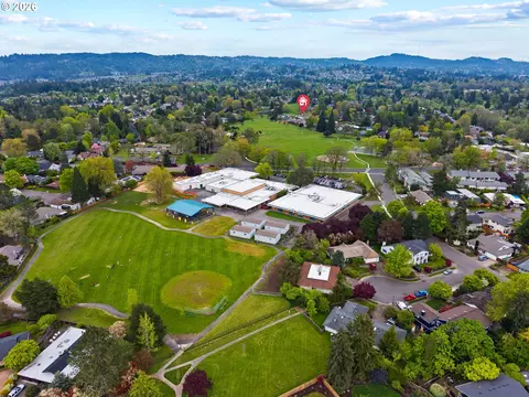View/Area - 15051 NW Oakmont Loop, Beaverton, OR 97006 photo 3 of 4