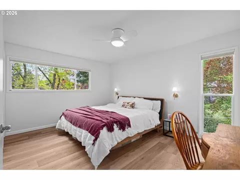 Bedroom - 15051 NW Oakmont Loop, Beaverton, OR 97006 photo 1 of 6