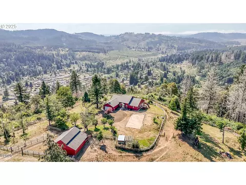 946 N Echo Mountain Rd, Otis, OR 97368