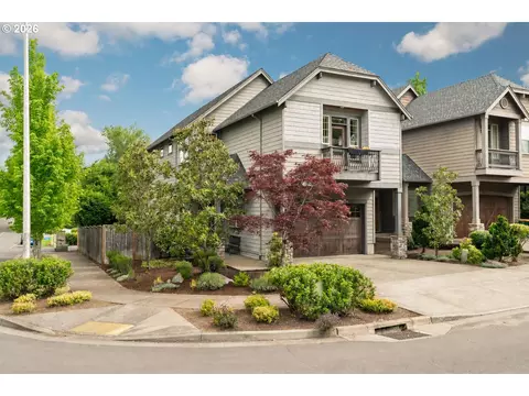 8175 SW Laurelwood Ct, Portland, OR 97225