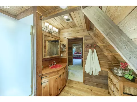 3681 Upper Smith River Rd, Drain, OR 97435 photo 18