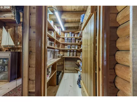 3681 Upper Smith River Rd, Drain, OR 97435 photo 10