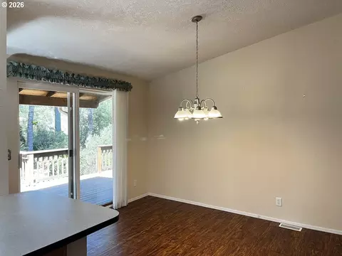 148 Outer Dr, Florence, OR 97439 photo 18