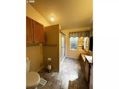148 Outer Dr, Florence, OR 97439 photo 24