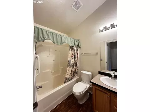 148 Outer Dr, Florence, OR 97439 photo 9
