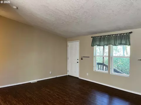 148 Outer Dr, Florence, OR 97439 photo 3