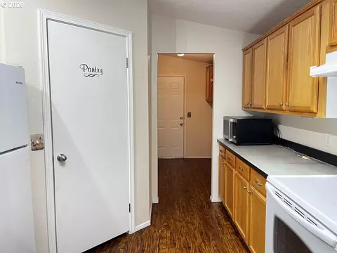 148 Outer Dr, Florence, OR 97439 photo 28