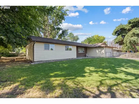1065 W Division Ave, Hermiston, OR 97838