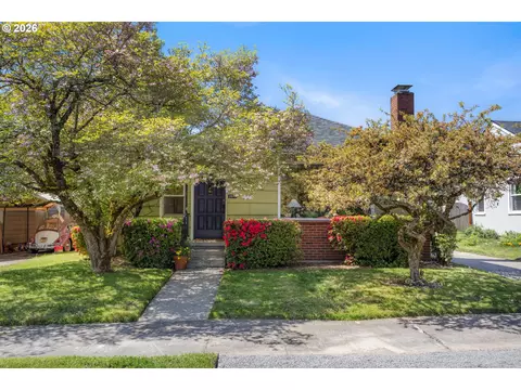 2919 SE 76th Ave, Portland, OR 97206