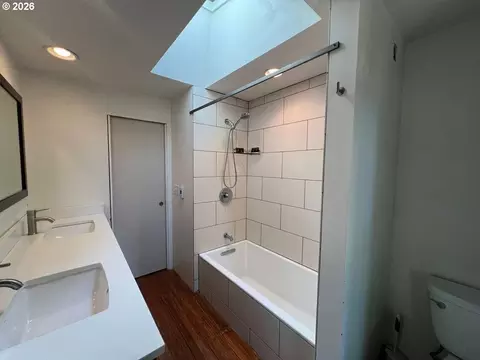 Bath - 2980 Madison St, Eugene, OR 97405 photo 1 of 1