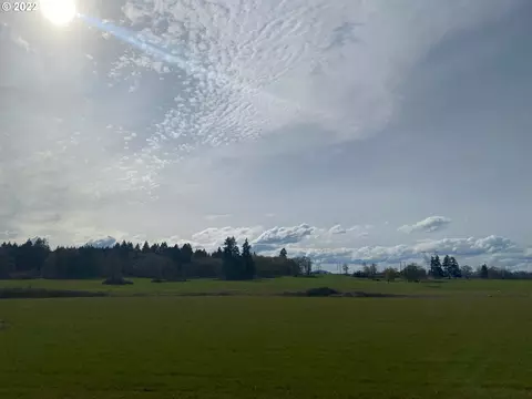 Cantrell Rd, Eugene, OR 97402 photo 4