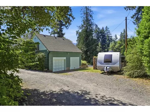 Exterior - 90357 Thomson Ln, Vida, OR 97488 photo 9 of 12