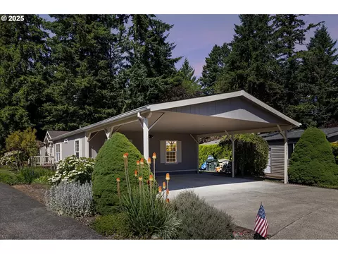 17548 NW Shady Fir Loop #21, Beaverton, OR 97006