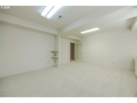 Other - 410 Spyglass Dr, Eugene, OR 97401 photo 11 of 13