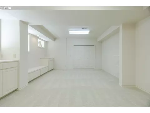 Other - 410 Spyglass Dr, Eugene, OR 97401 photo 10 of 13
